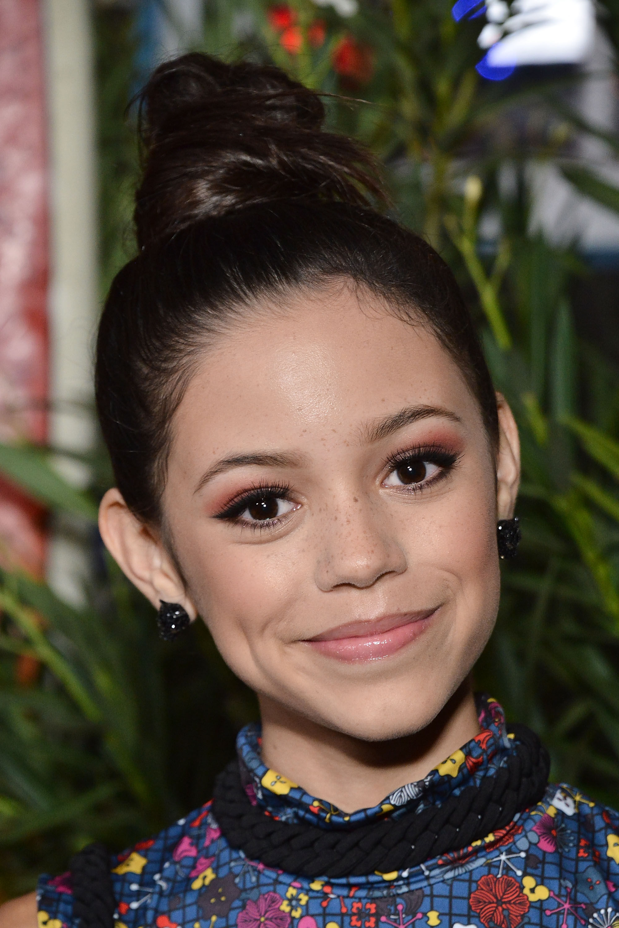 Sep 23 | Teen Vogue Celebrates 14th Annual Young Hollywood Issue - 012